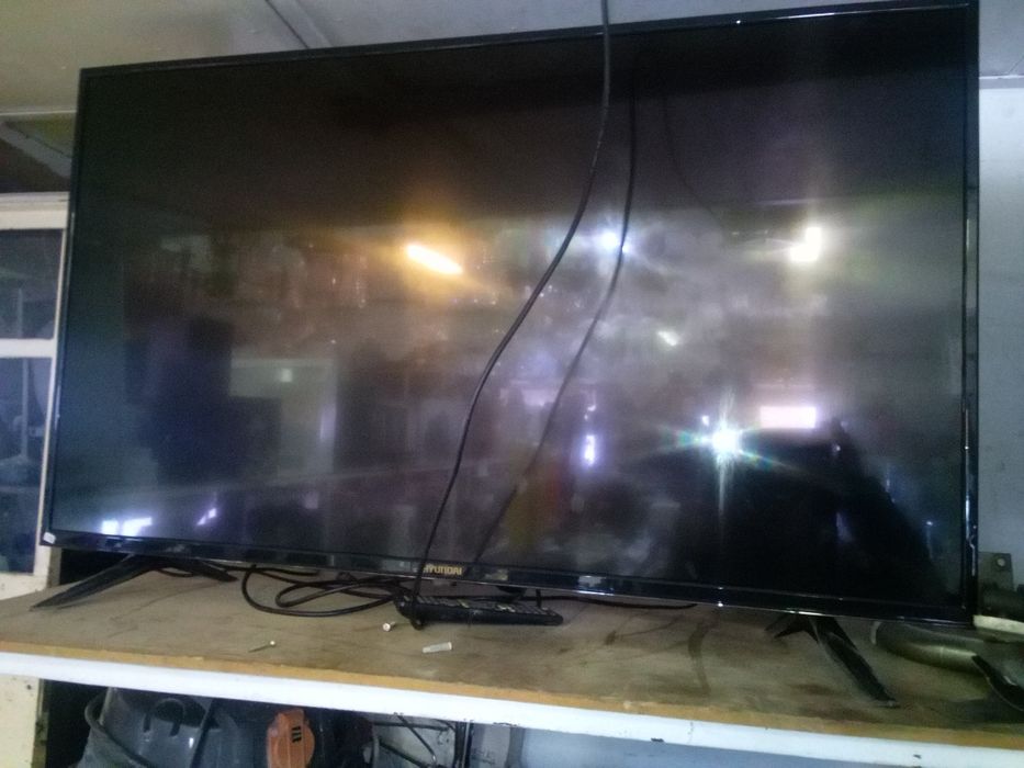 Vendo 2 plasmas  1 Sony outro Samsung  estado novo 75€