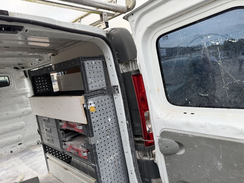 Renault trafic 2011