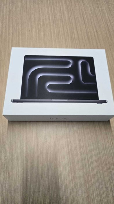 Apple MacBook Pro 14.2" | M4 Pro CPU 12‑core, GPU 16‑core | SSD 512GB | 24GB RAM | Preto Sideral