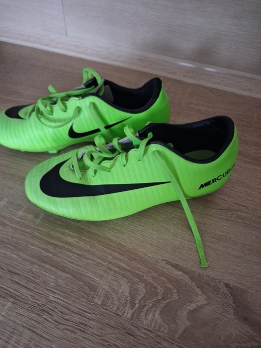 Korki  Nike Mercurual zielone  r.35