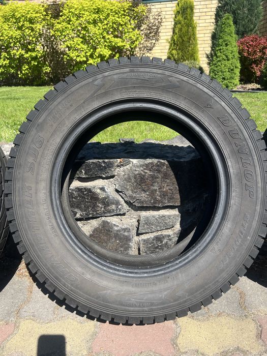 Автошини Dunlop Grandtrek SJ6.