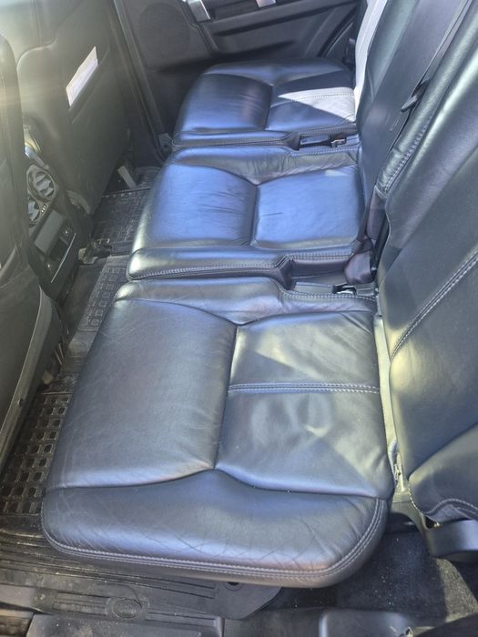 Land Rover Discovery 4