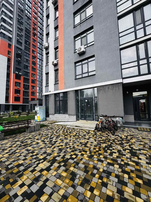 Продам 2-х ком. квартиру 67м.кв. ЖК Бережанский ул.Гулака 4. Оболонь.