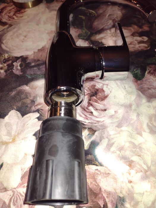 Bateria umywalkowa wysoka wylewka.ferro