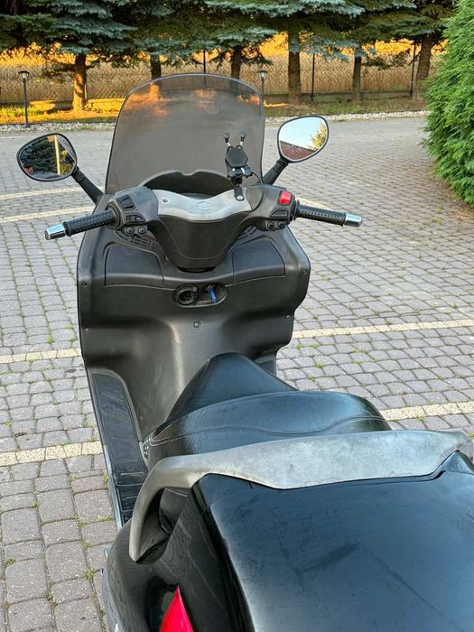 Skuter Piaggio X8