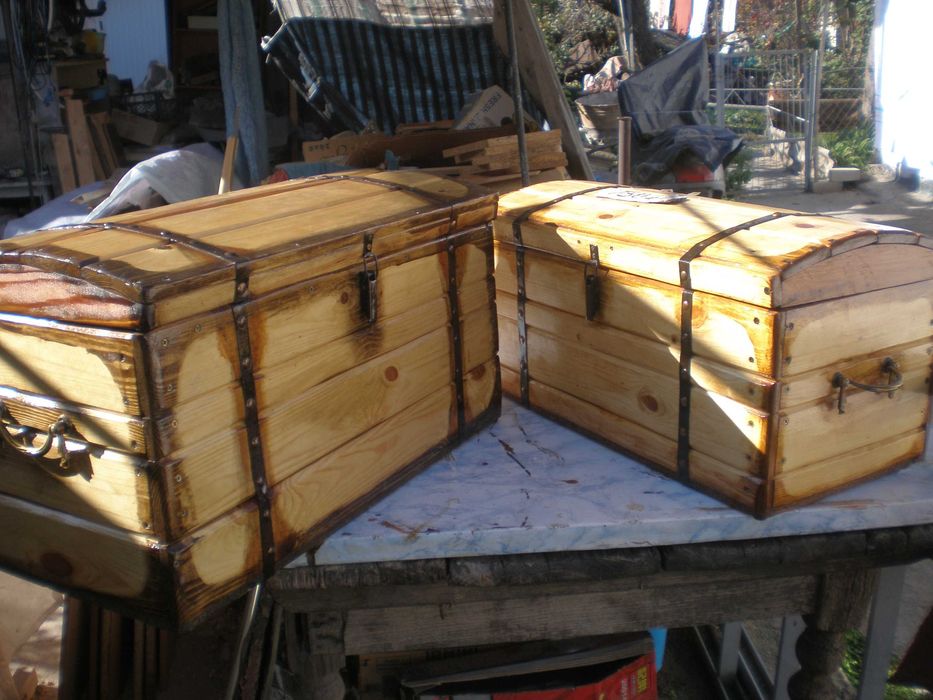 сундучок деревяный