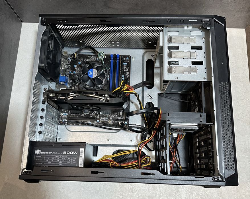 Komplett 8GB RAM/1TB HDD/i7-4770 nvidia geforce GTX560! N2793