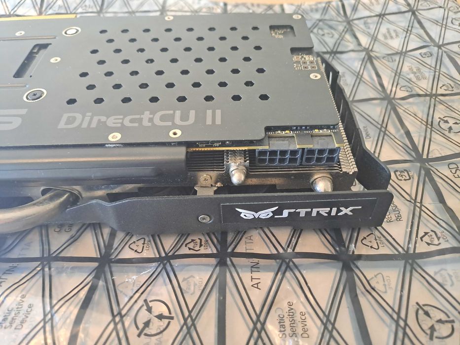 Placa Gráfica ASUS GTX980 STRIX 4GB Usada64169647394691124