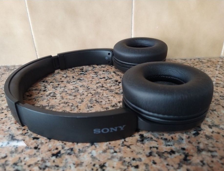 Auscultadores da Sony casa fones ouvido áudio PlayStation aparelhagem som casa quarto apartamento vivenda escritório gabinete carro cozinha.