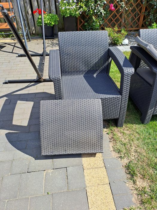 Części mebli i śruby Keter Alibert