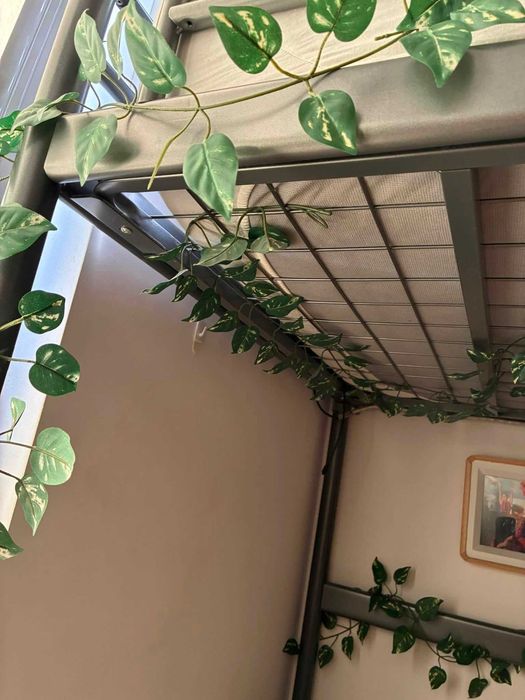Pilnie Materacem Ikea Hovag o wymiarach 90x200 cm średnio twardym, sprężyny kieszeniowe