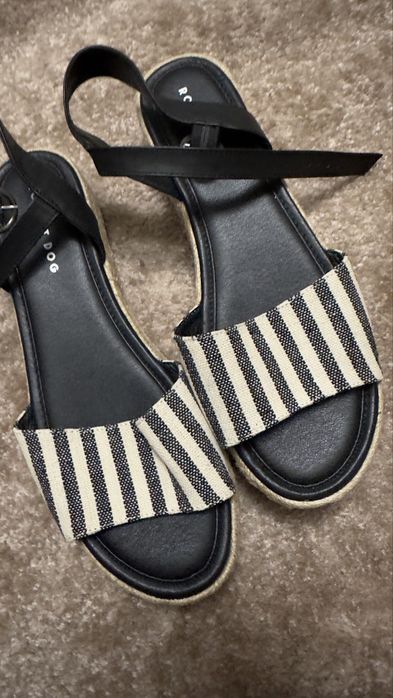 Босоніжки rocket dog 41 розмір