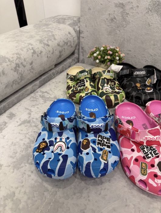 шльопанці Crocs Bape