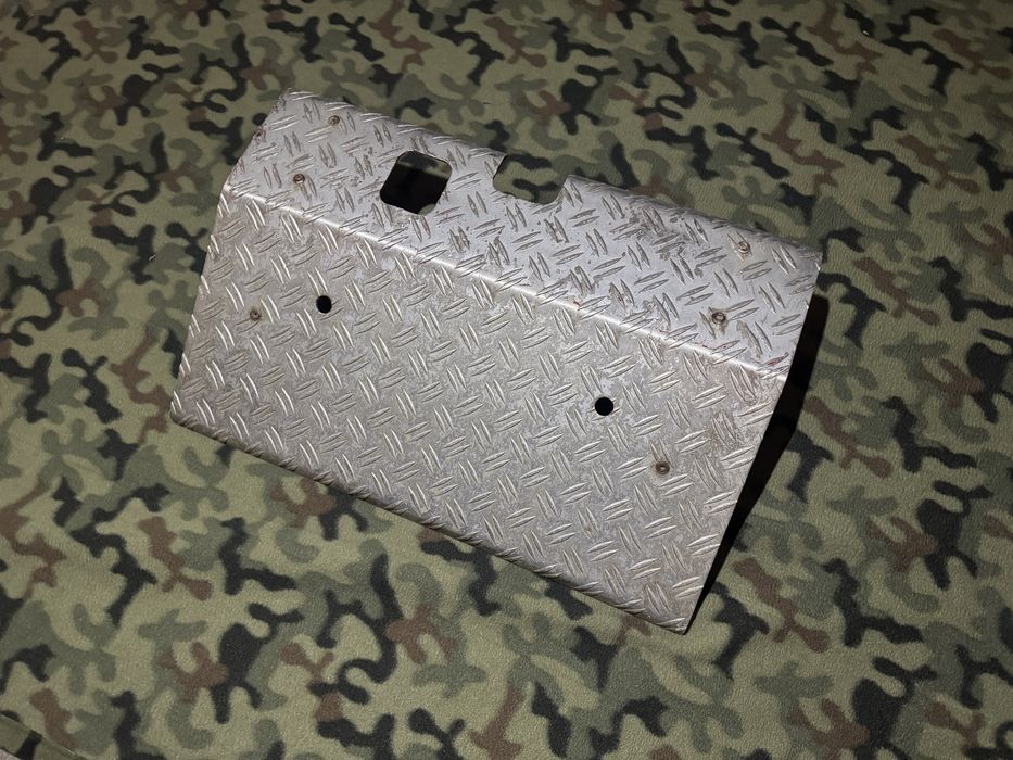 Suzuki samurai samuraj osłona drążków kierowniczych