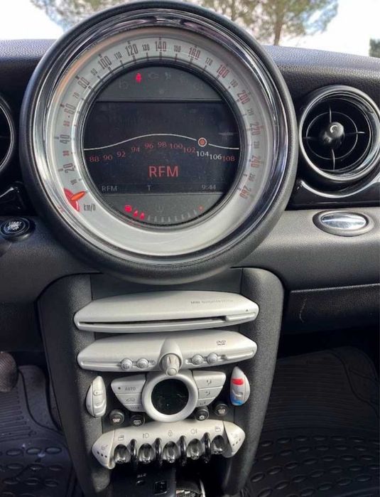 MINI Clubman — fotografia 8