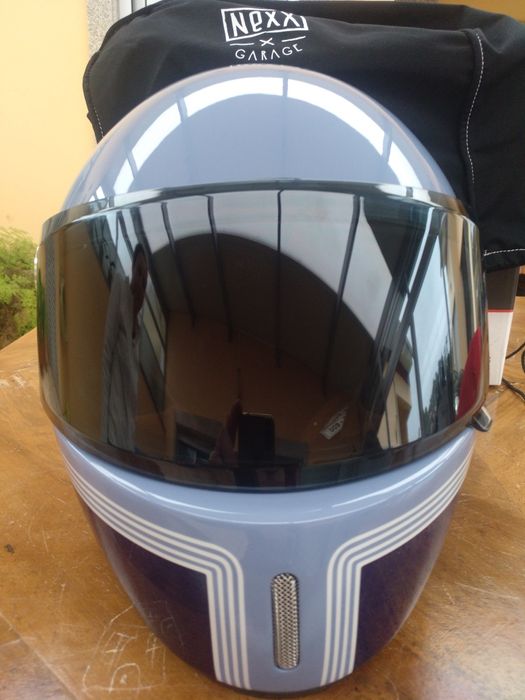 Capacete Motordrome Azul novo.