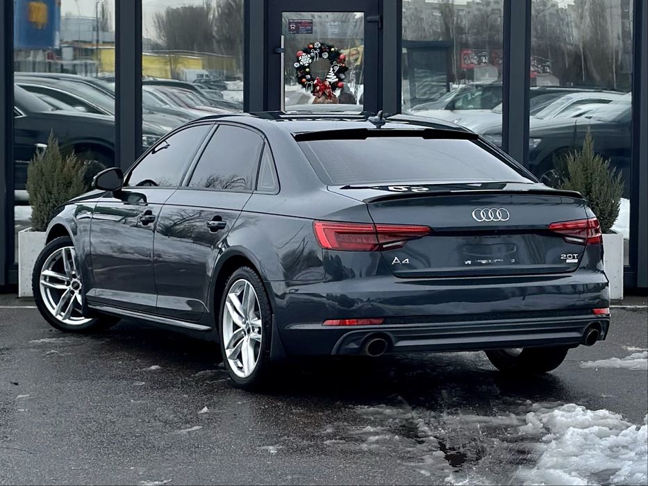 Audi A4 2016 B9 S-line