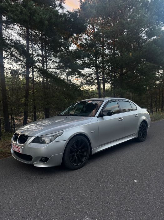 BMW 5 Series 2004 VIN WBANC71000B629215 фото оголошення 2 з 5