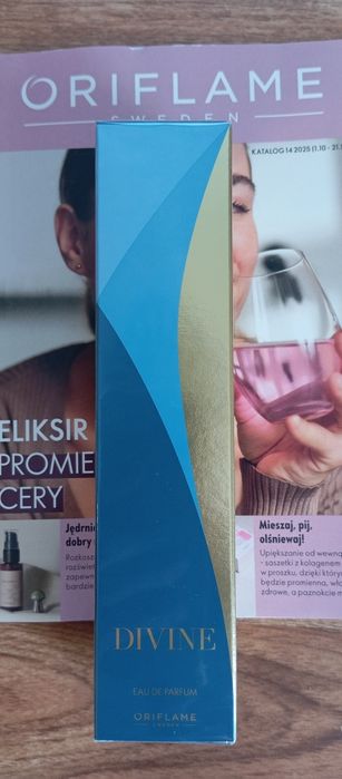 Woda perfumowana Divine 50 ml Oriflame