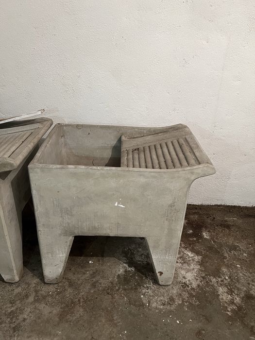 Tanque da roupa antigo