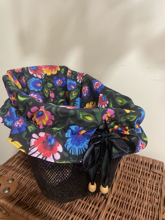 Wkład wysciolka do koszyka rowerowego