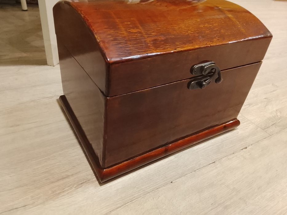 Zabytkowa skrzynka