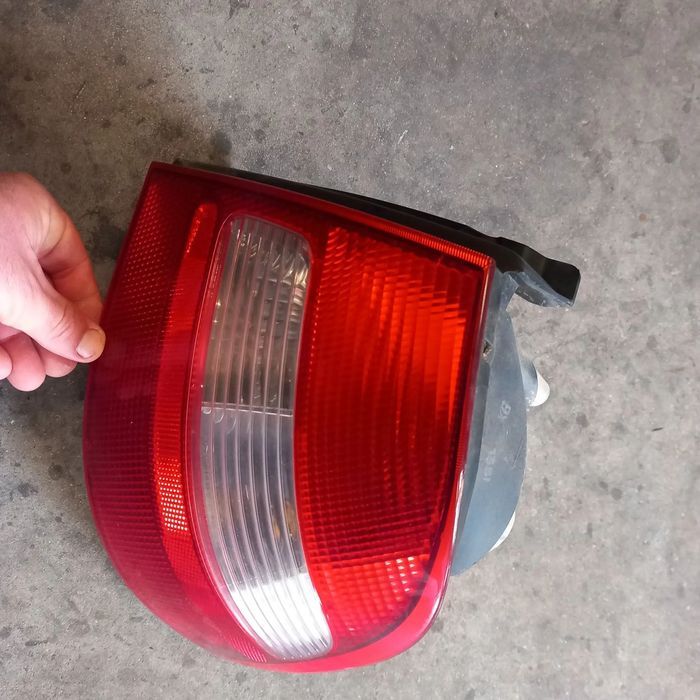 Farol tras lado passageiro honda civic aerodeck