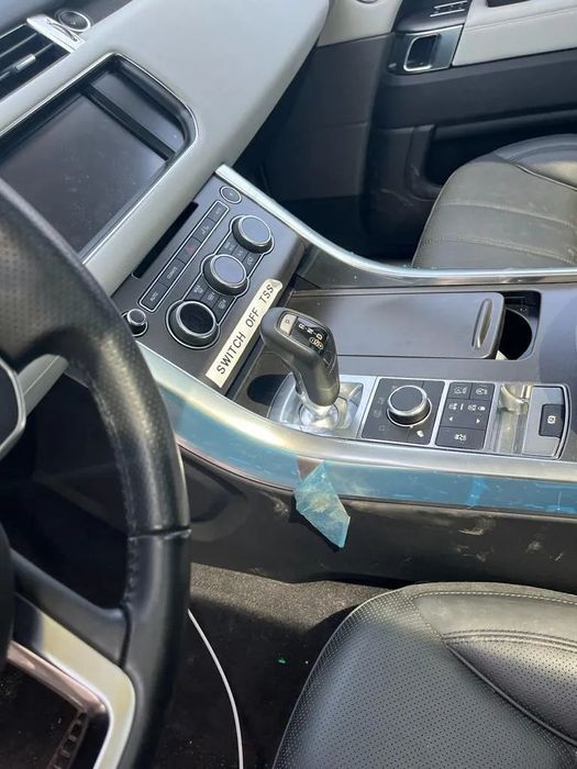 RANGE ROVER SPORT L494 LHD Peças usadas MOTOR 3.0 TDV6 MODELO 2015