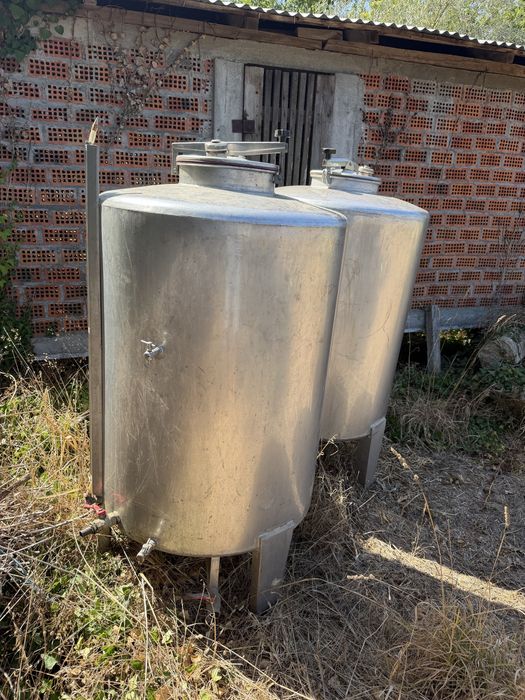 Vendo cubas inox usadas 500l inox 316l