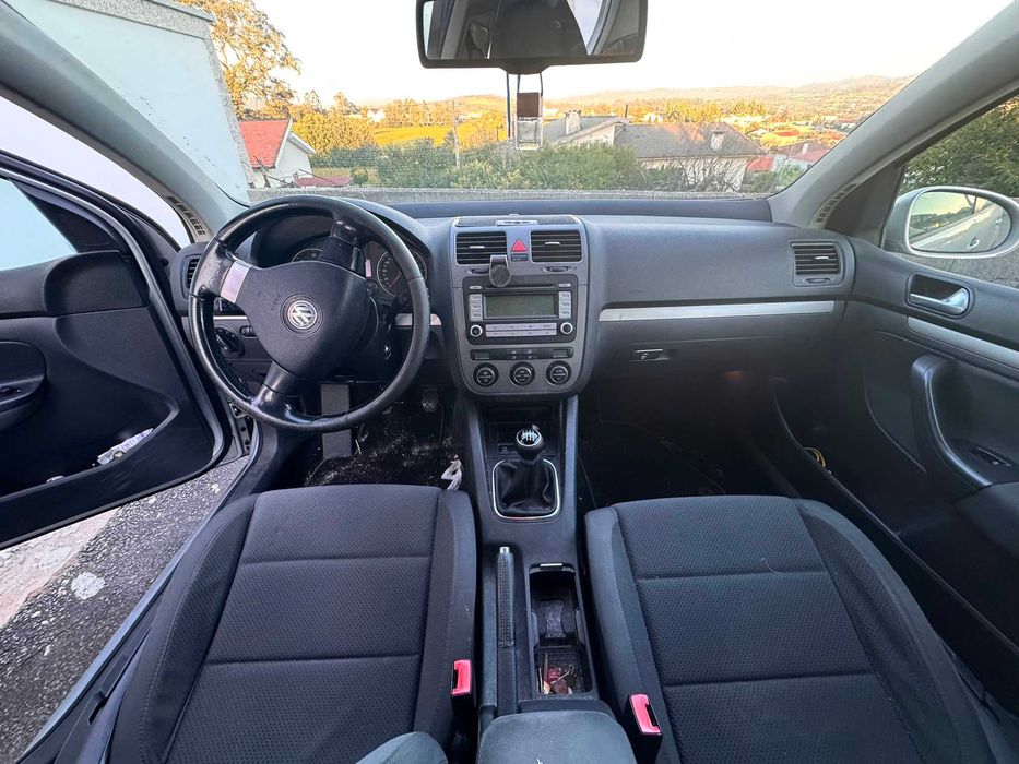 VW Golf 1.9 TDi 6V 4M Confortline — photo 3