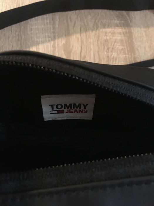 Okazja! Nowa torebka na ramie męska Tommy Hilfiger