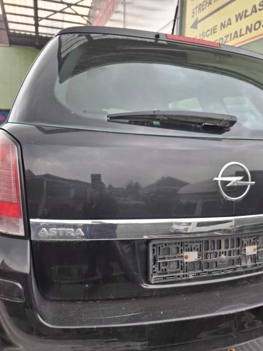 Klapa tył Opel Astra H Kombi