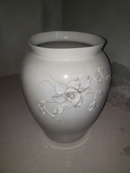 Штучне тропічне дерево-манго