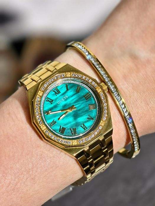 Жіночий годинник Guess