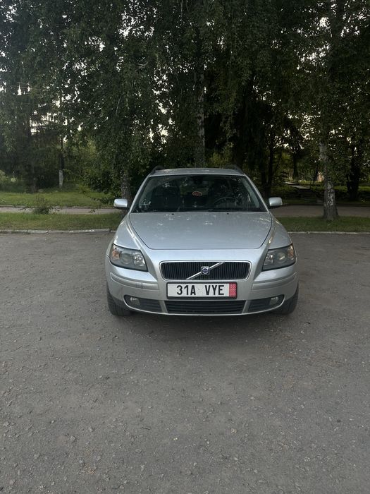 Volvo V50, 2005
