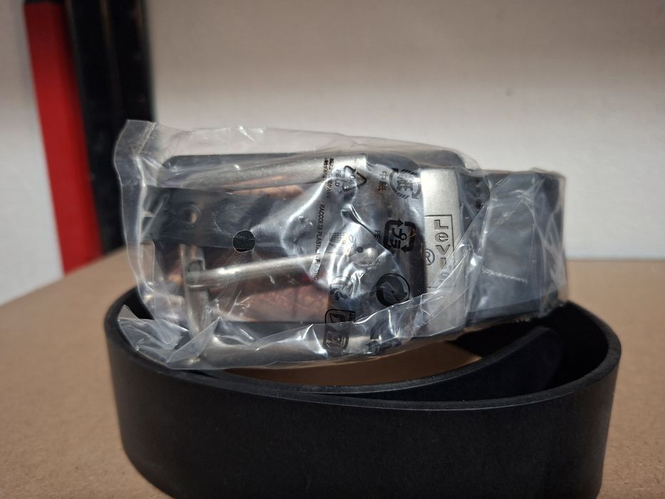 Pasek Levis Nowy meski skórzany