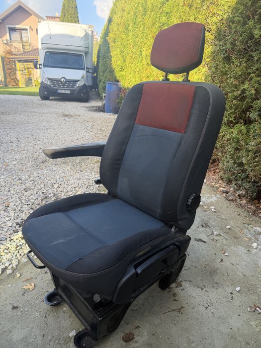 Fotel kierowcy Renault Master III