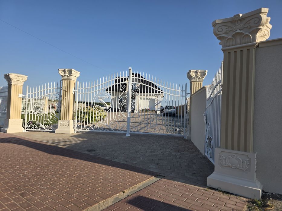 Kolumny Betonowe,Słupki,Słupy ,Ogrodzenia,Dworkowe,Stylowe,Pałacowe