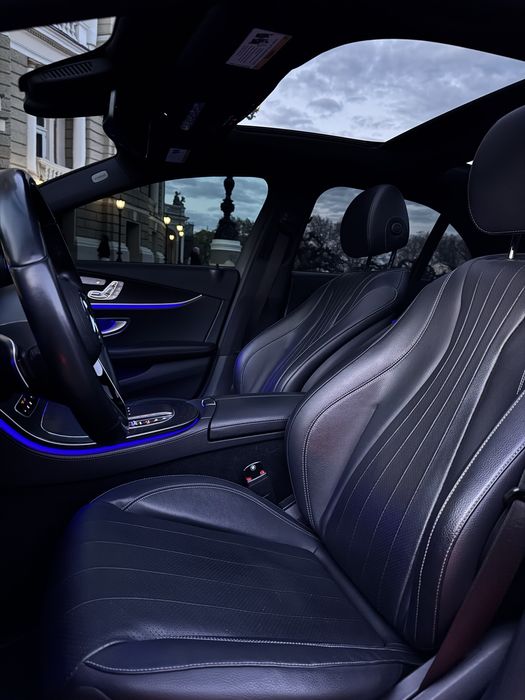 Mercedes-Benz E350 2022