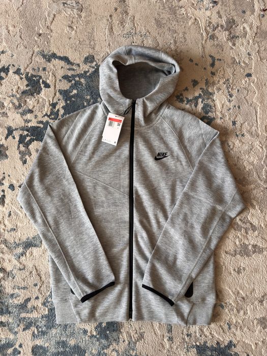 Толстовка чоловіча Nike Tech Fleece Full-Zip Hoodie Grey FB7921-063