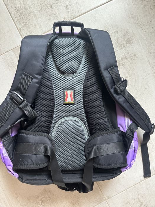 Рюкзак шкільний в гарному стані