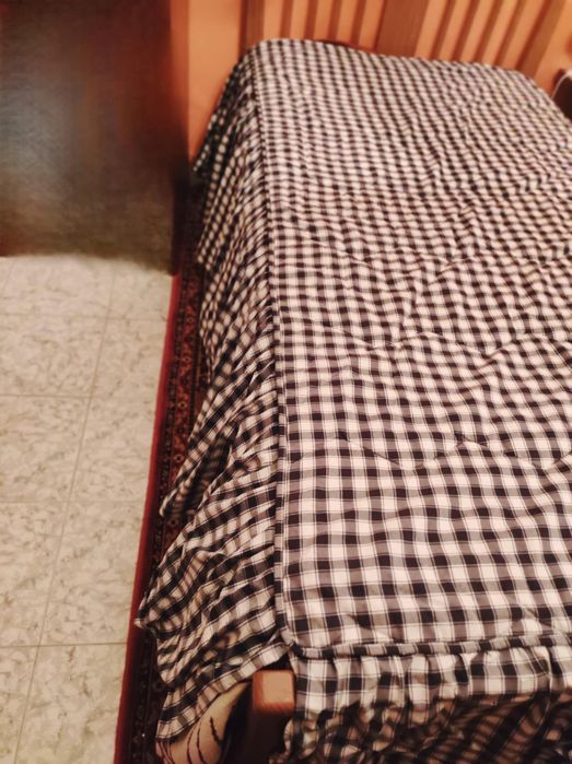 Vendo 2 Edredons xadrez azul e branco algodão, cama uma pessoa