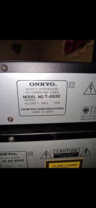Wieża  hi-fi ONKYO z głośnikami