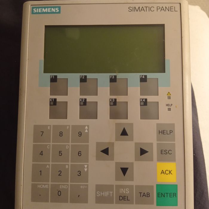 Siemens  6AV6 641-OBA11-0AX1 panel operatorski OP77A