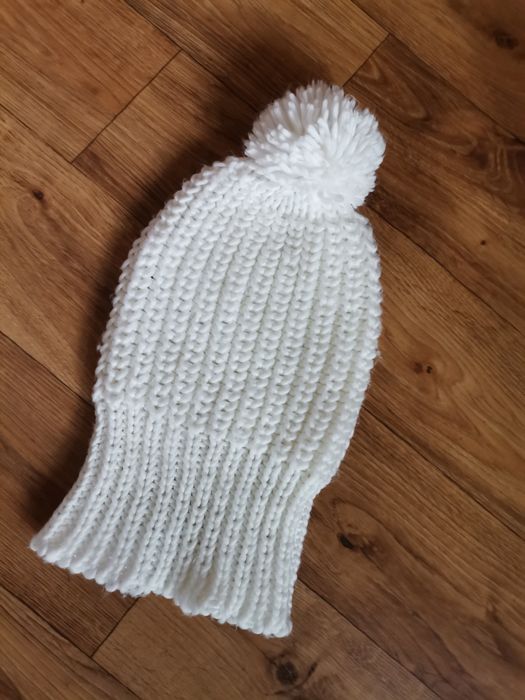 Czapka damska mięciutka niegryząca.Stan bardzo dobry.