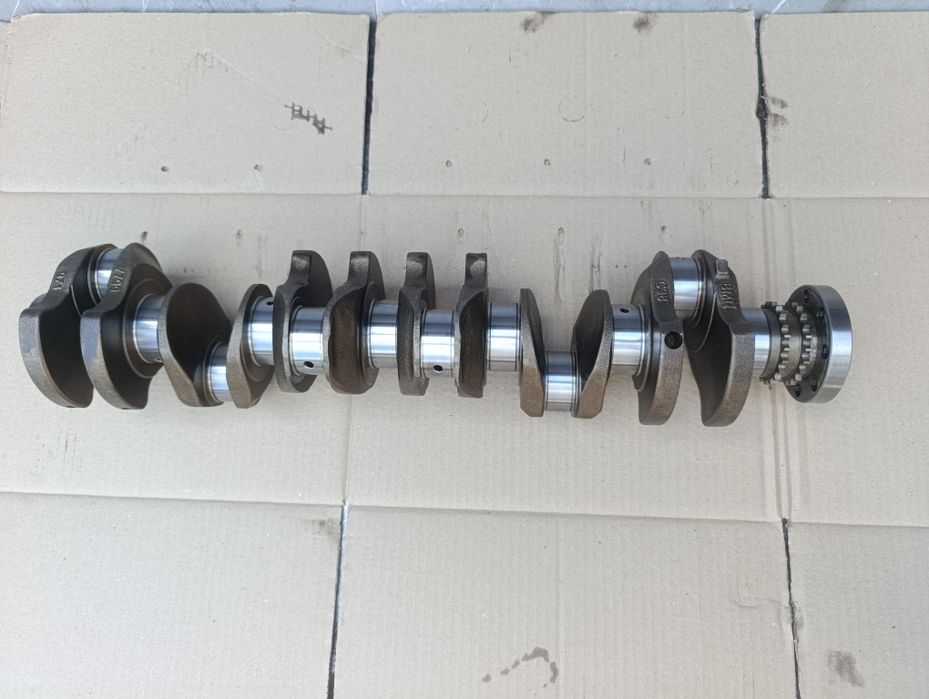 Коленвал колінвал 3.0 D N57D30A BMW 3  E90 BMW 5  F10 F11 F07 GTE91  E92  E93 F30 F31 F34 BMW 7 F01 F02  X3 F25, X4 F26, X5 E70, F15, X6 E71 F16