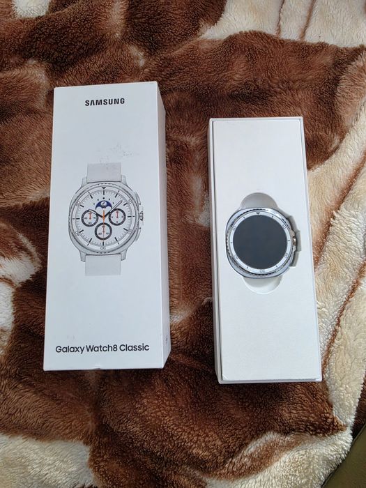 Смарт-годинникSamsung Galaxy Watch 8 Classic
