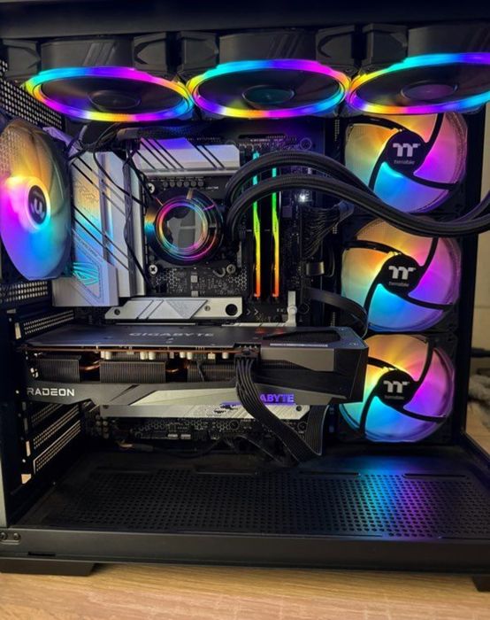 PC Gaming High Performance - i7 12700K | RX 7600 | 32GB DDR5 | 1TB NVMe + 3TB HDD