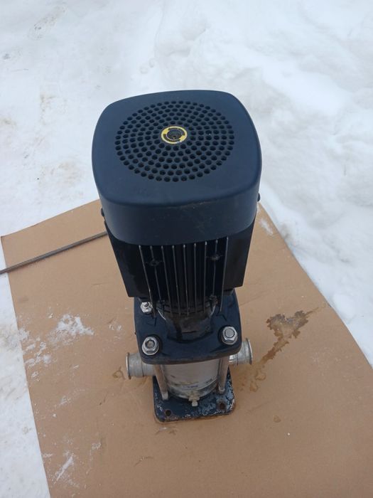 Продам насос багатофункційний вертикальний