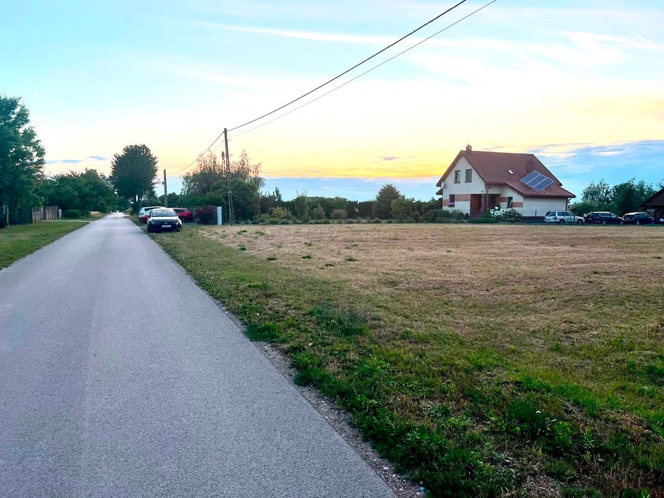 Działka 20 arów pod Lublinem | Jabłonna Pierwsza | media | las | 15 km od miasta